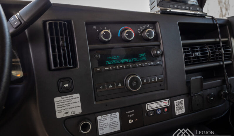 2015 GMC Savana P4 LED Truck full